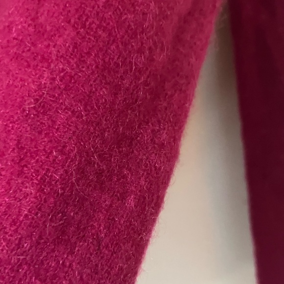 Vintage Charter Club 100% Cashmere V-neck Size S Fit Large - Picture 4 of 4